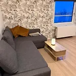 1 Bedroom In The Center Of *