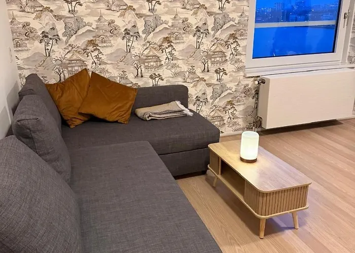 1 Bedroom In The Center Of *